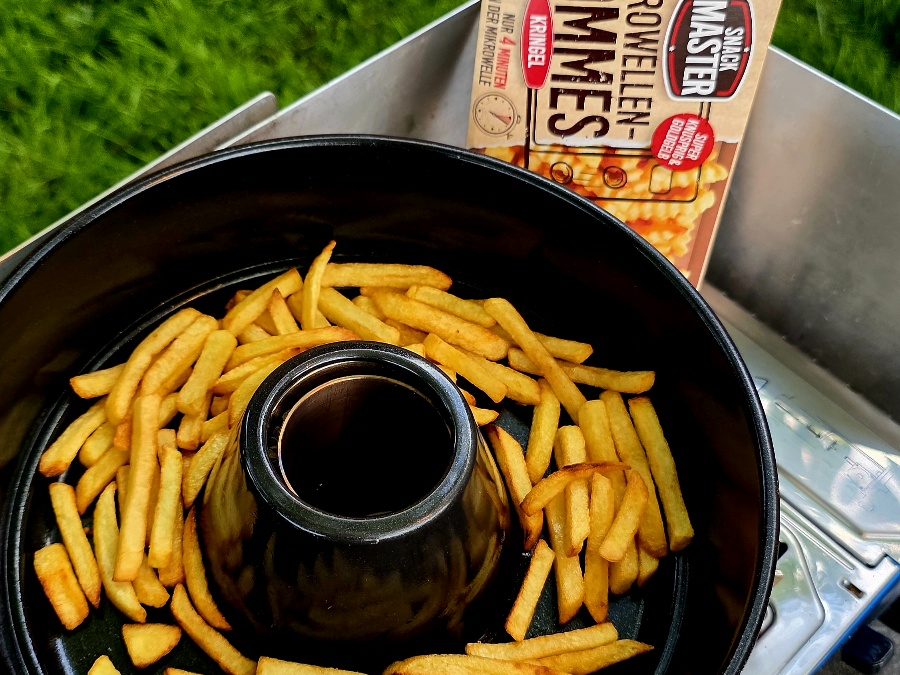 Pommes aus dem Omnia Campingbackofen