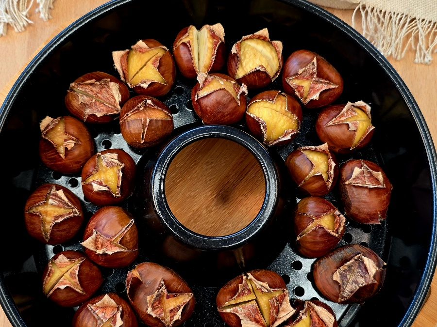 Maronen (Esskastanien) aus dem Omnia Campingbackofen