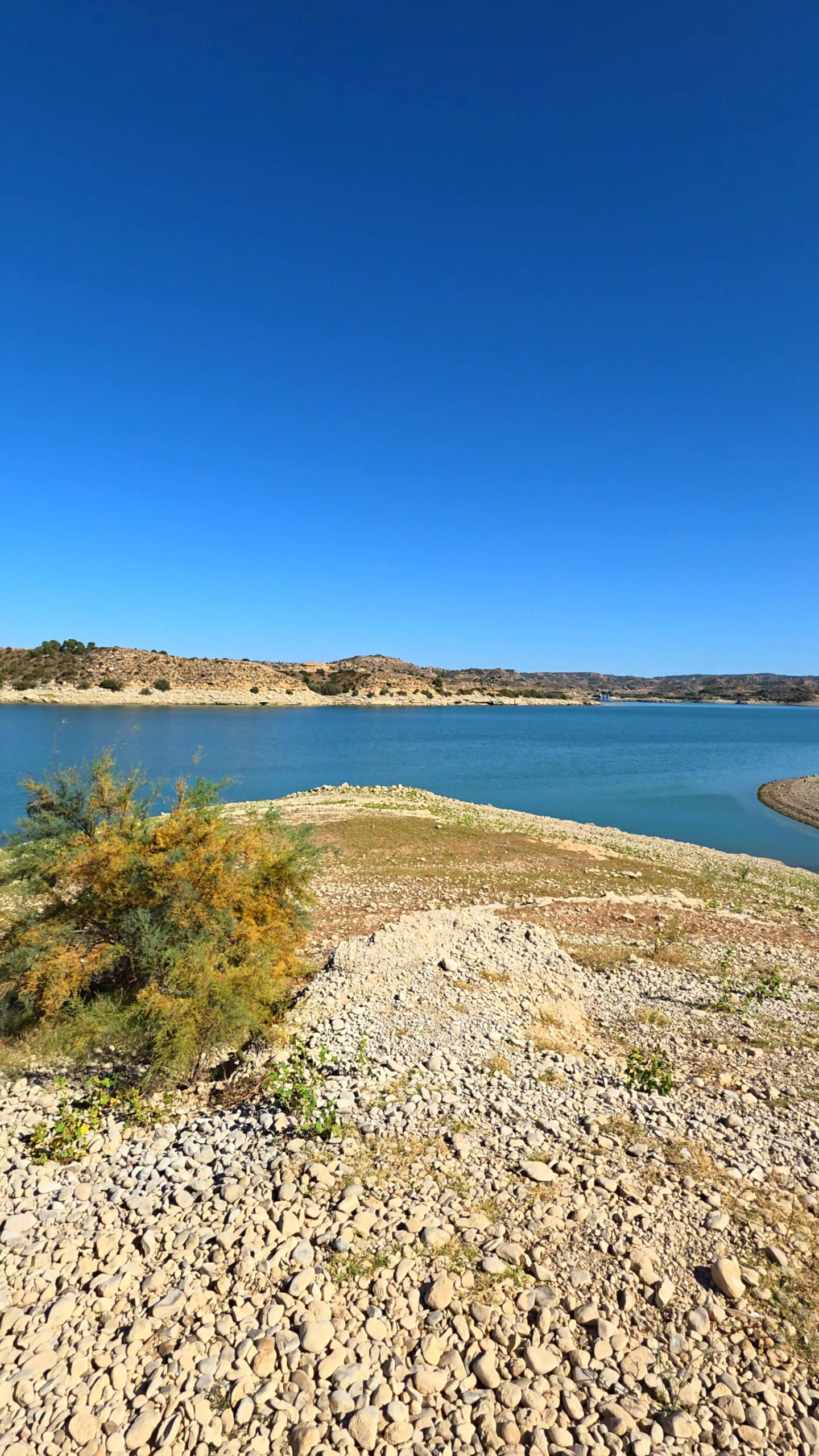 Das Ufer des Mar de Aragón