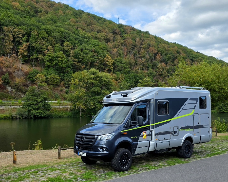 Stellplatz an der Maas in Haybes, Frankreich
