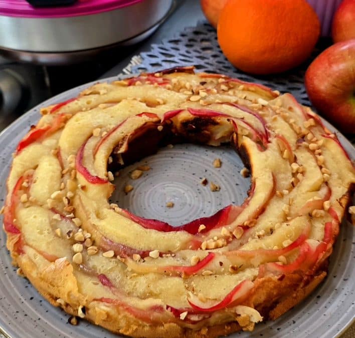 Apfelrosen-Tarte aus dem Omnia Campingbackofen