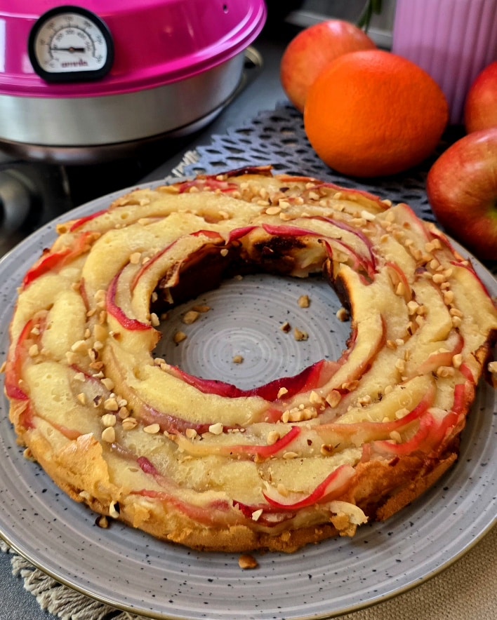 apfelrose-omnia-apfeltarte Apfelrosen-Tarte Apfeltarte im Omnia Campingbackofen gebacken