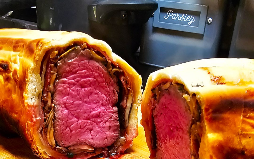 Beef Wellington aus dem Omnia Campingbackofen