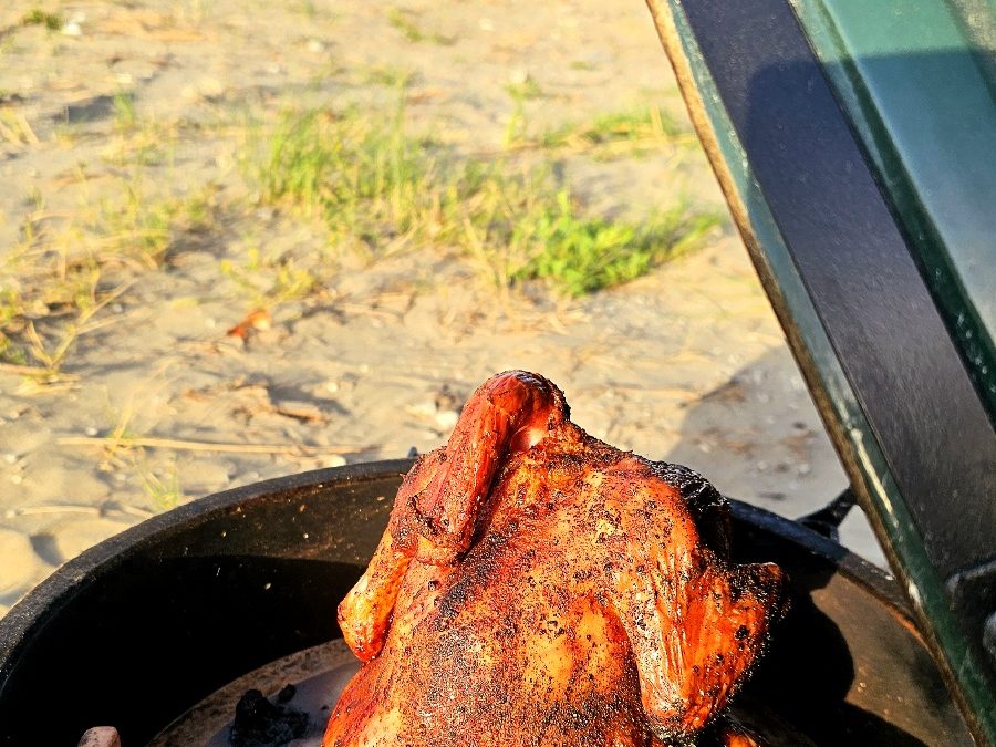 Grill Klassiker: Bierdosen-Hähnchen Big Green EGG Minimax / Grill