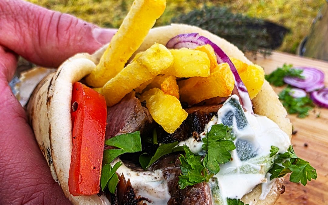 Flank Steak trifft Pita / Petromax Atago Grill