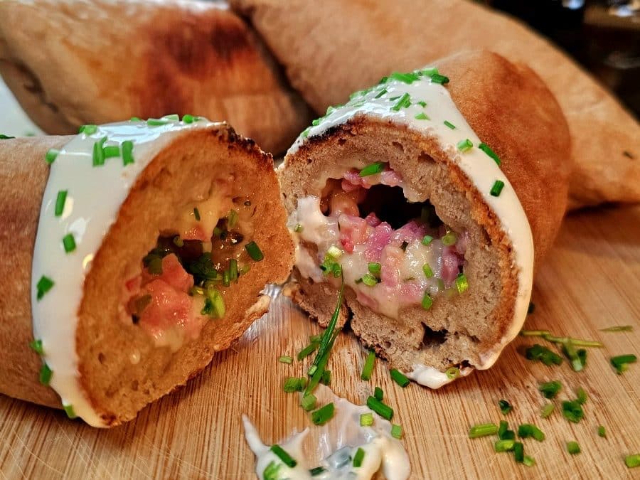 Handbrot wie vom Weihnachtsmarkt aus dem Campingbackofen